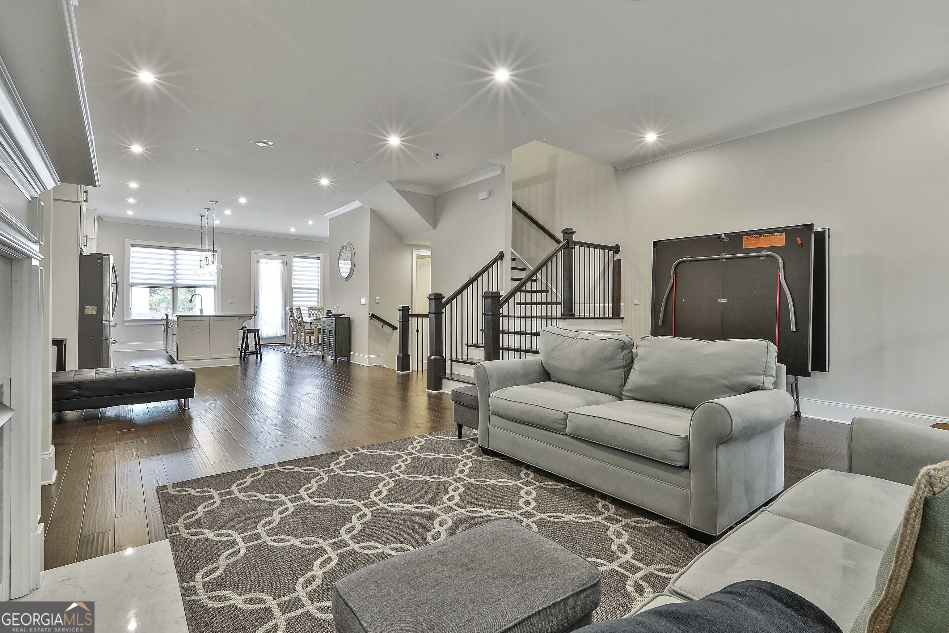 Decatur, Georgia 30033, United States, 4 Bedrooms Bedrooms, ,4 BathroomsBathrooms,Residential,Active,254999