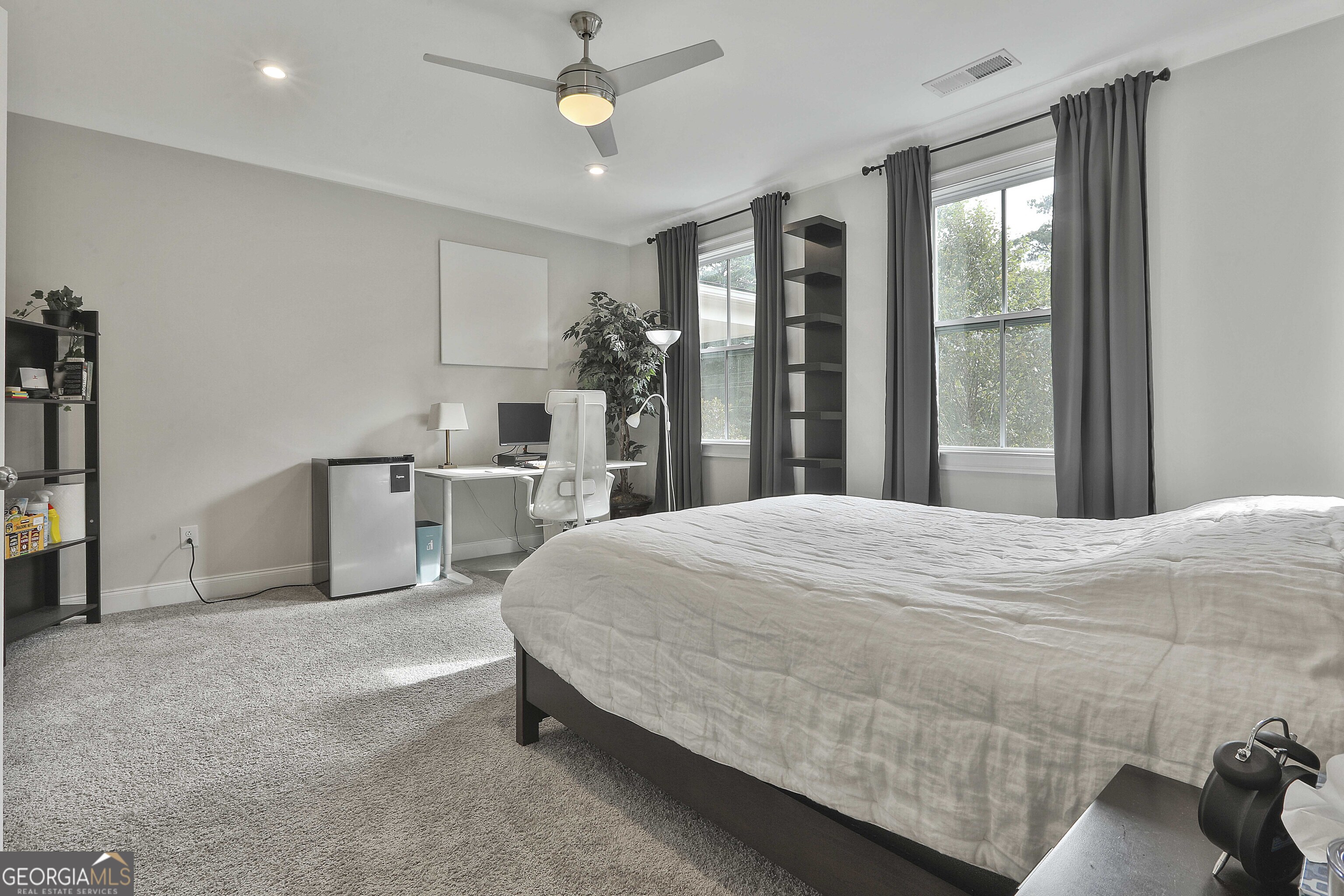 Decatur, Georgia 30033, United States, 4 Bedrooms Bedrooms, ,4 BathroomsBathrooms,Residential,Active,254999