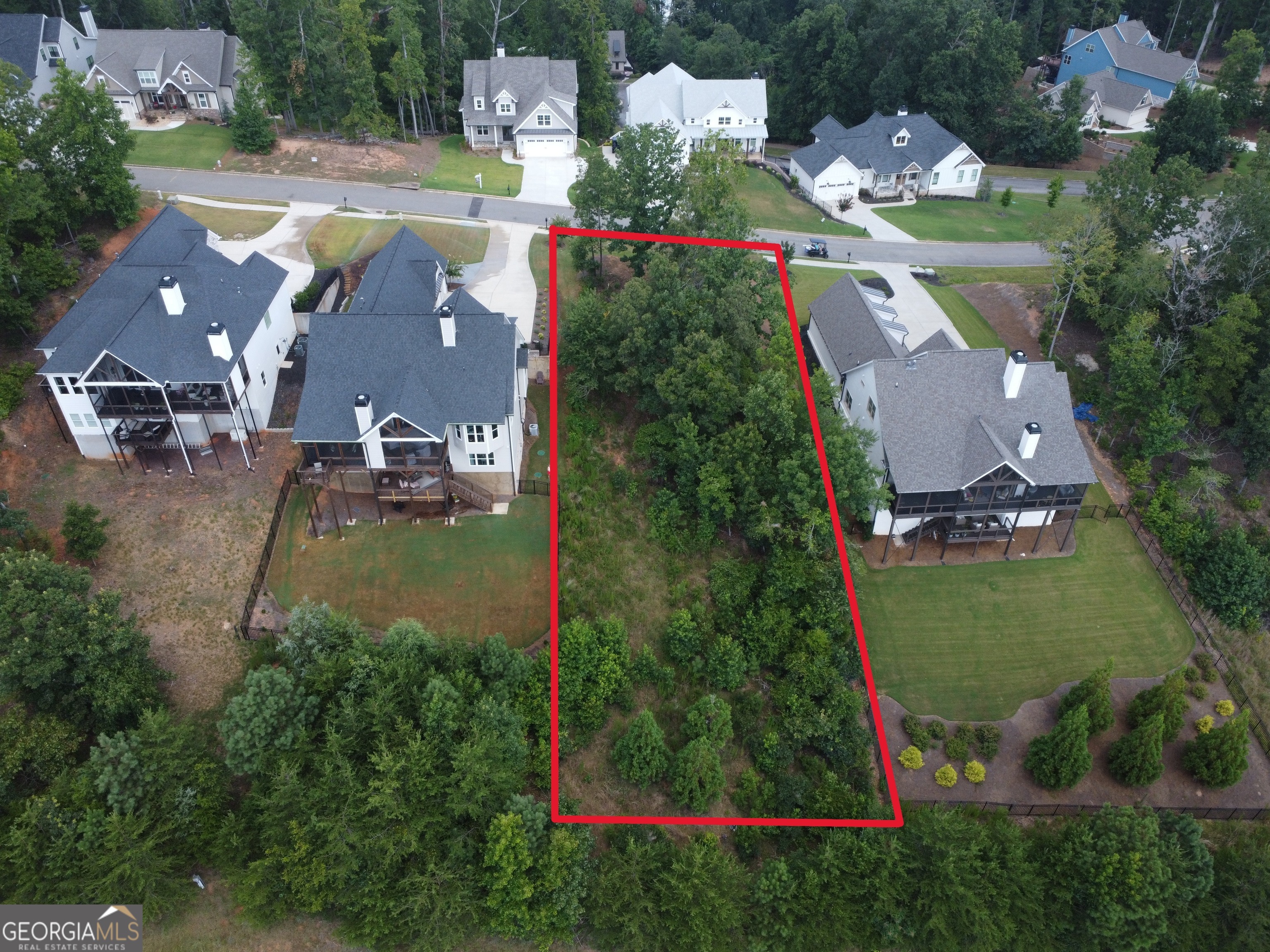 7470 Crestline DR