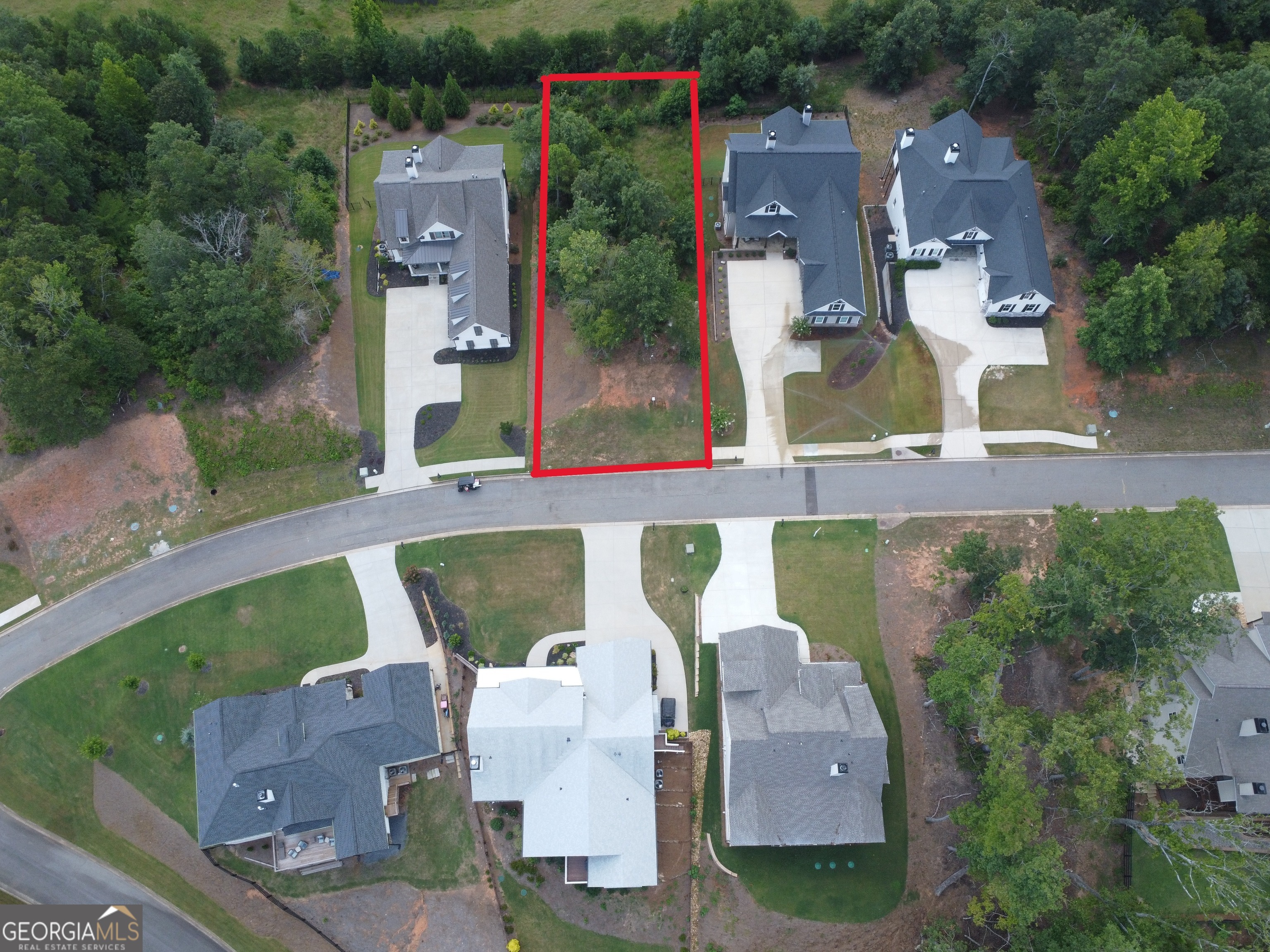 7470 Crestline DR