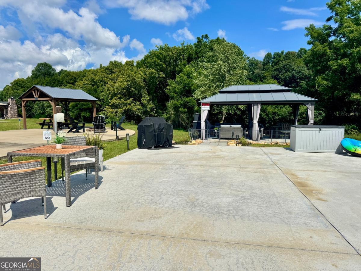 121 Mountain Meadows DR