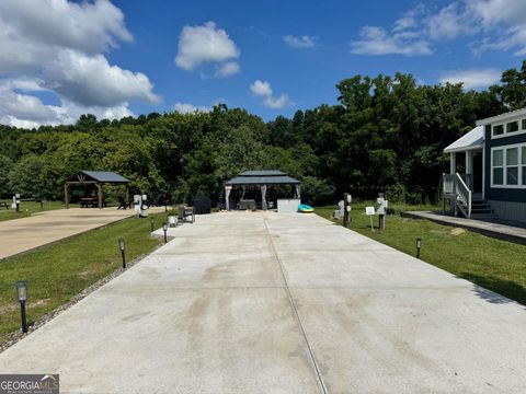 Photo of 121 Mountain Meadows Drive, Morganton, GA 30560 (MLS # 10694258)