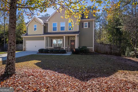 A home in Newnan