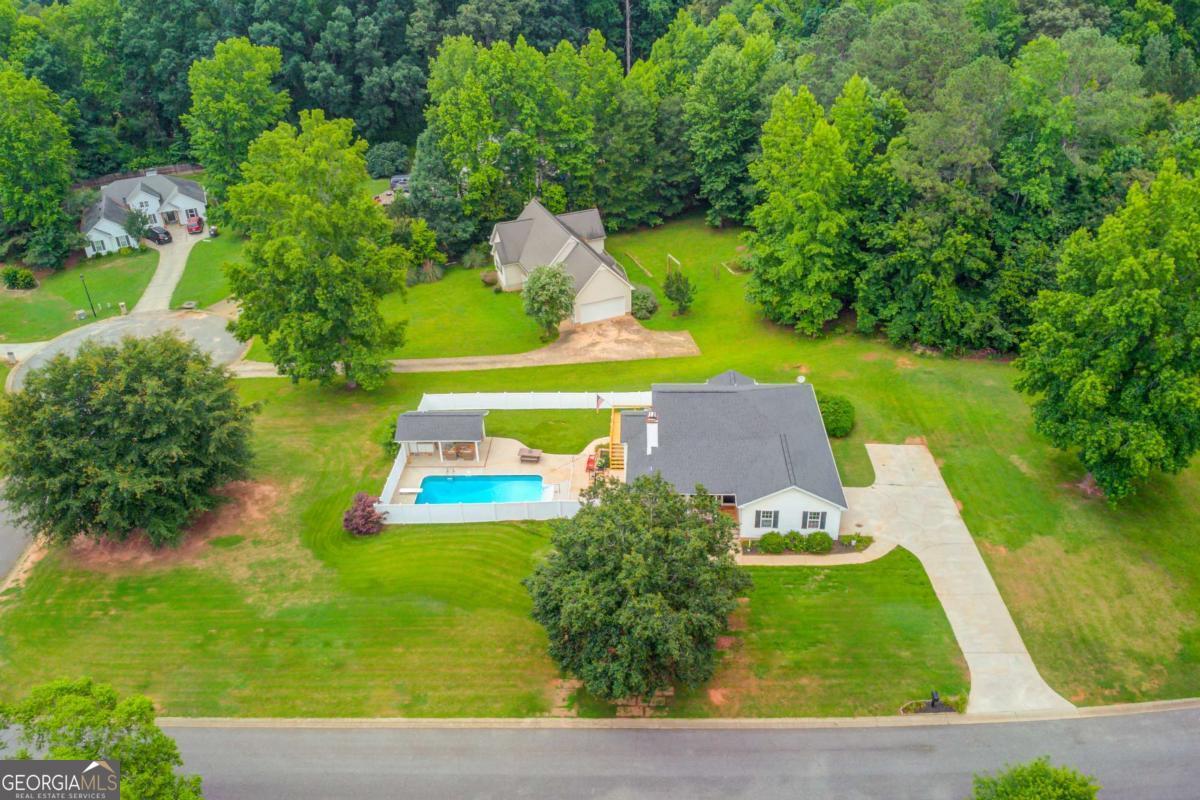 212 Monte LN