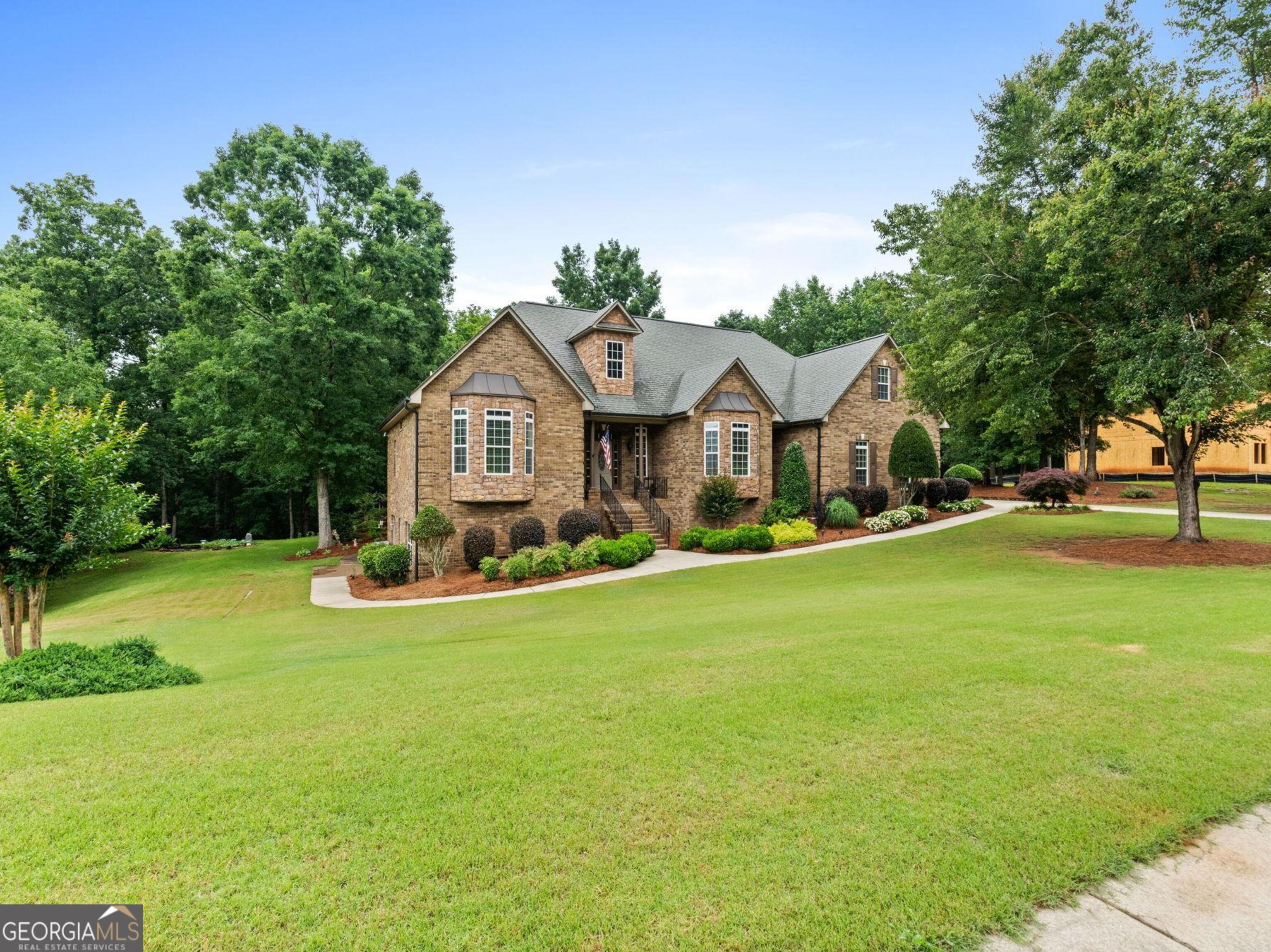 124 Belford WAY
