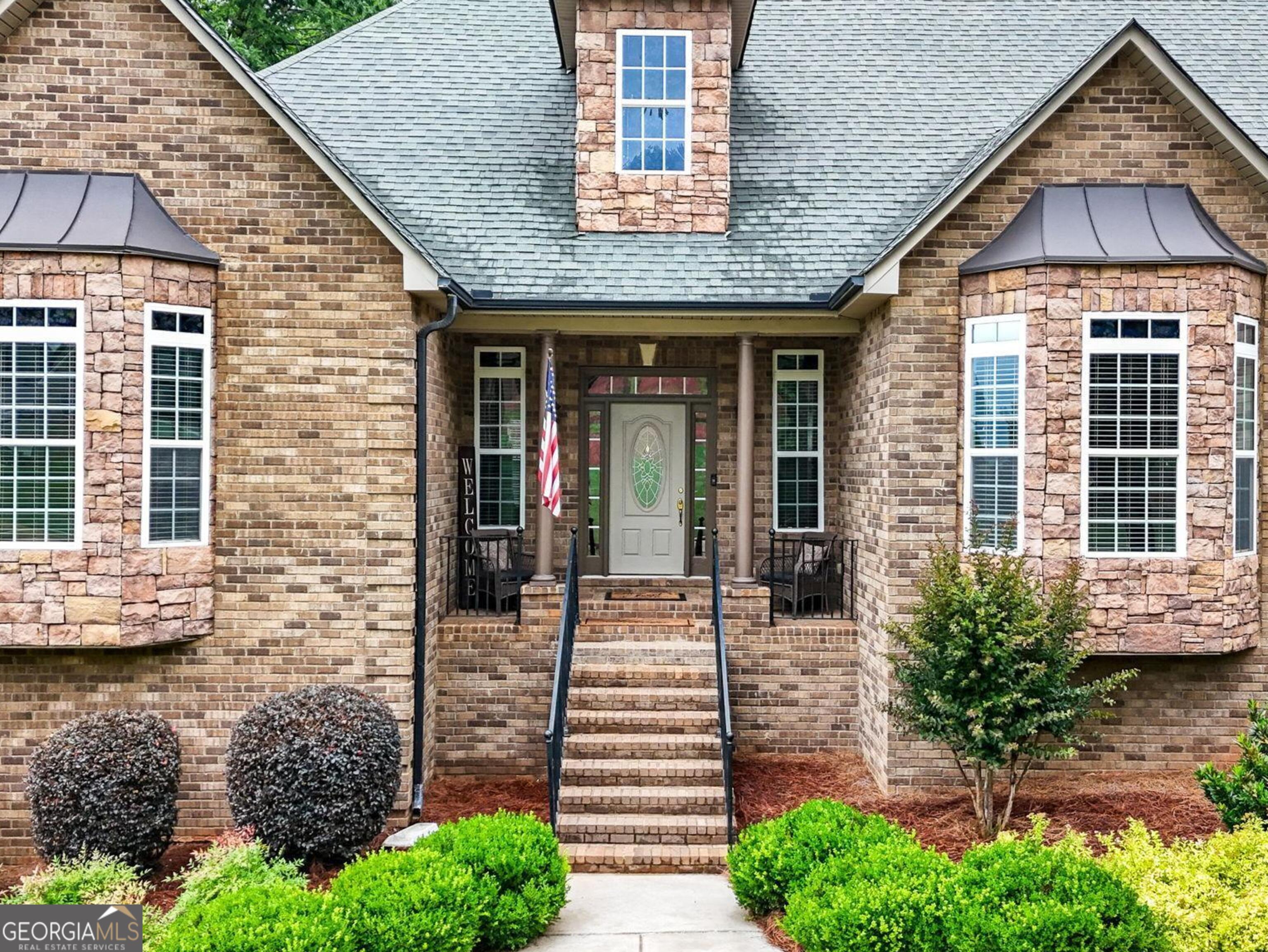 124 Belford WAY