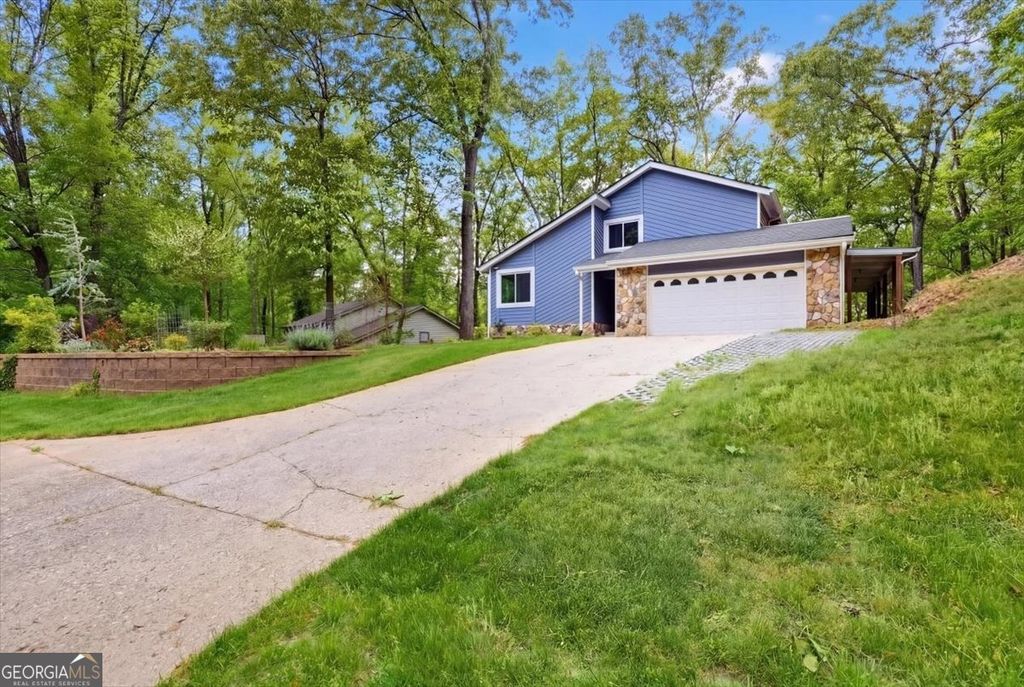 Photo of 9485 Martin Road, Roswell, GA 30076 (MLS # 10754537)