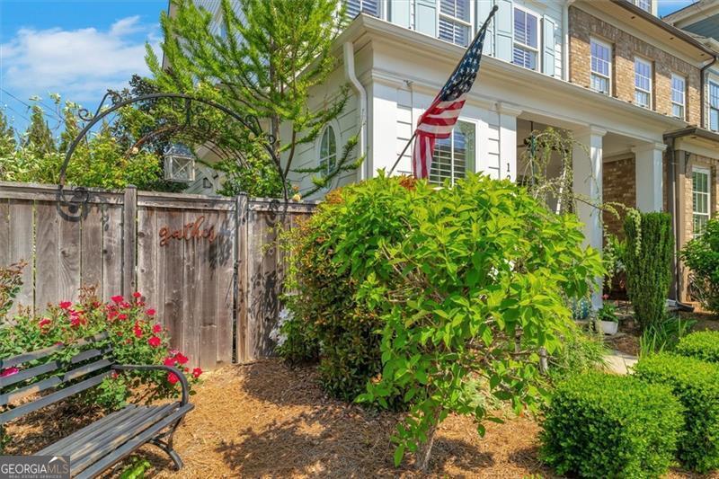 122 BRIGHTON BLVD
