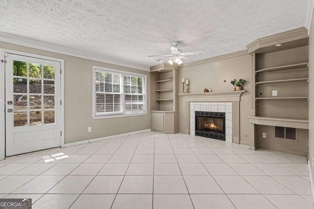 3155 Haverhill Rowe
