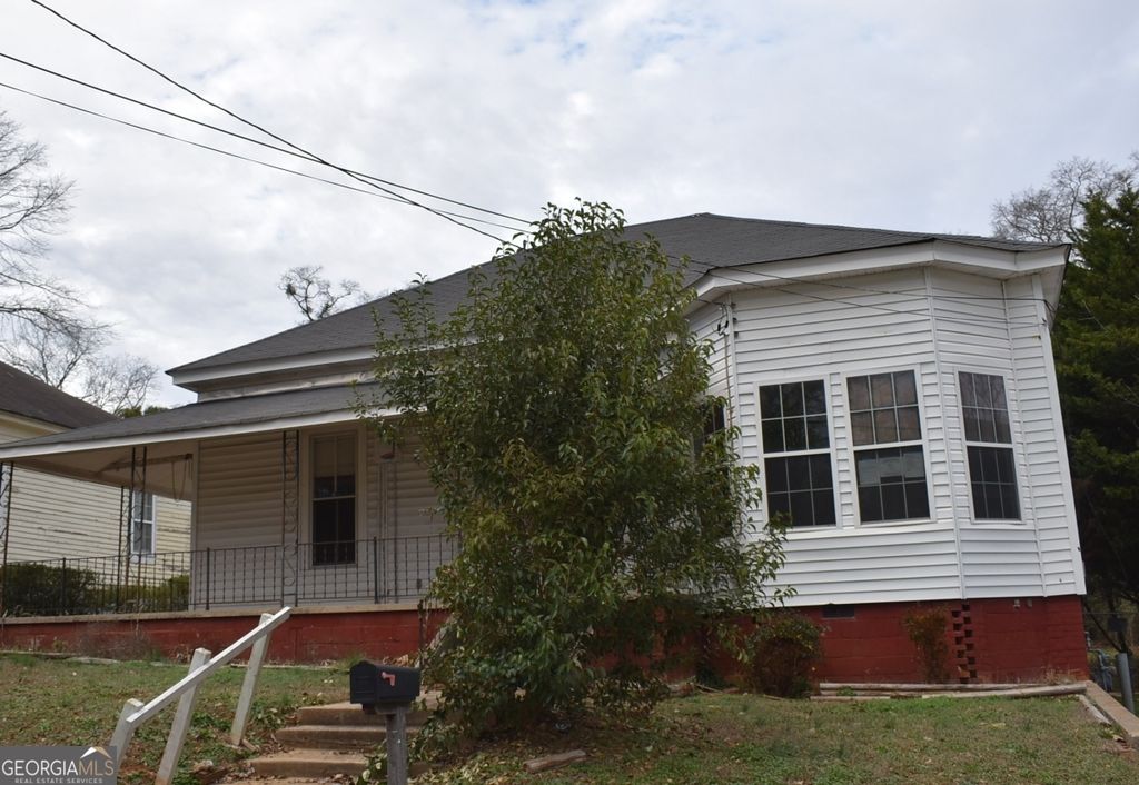 Photo of 963 E Solomon Street, Griffin, GA 30223 (MLS # 10670881)