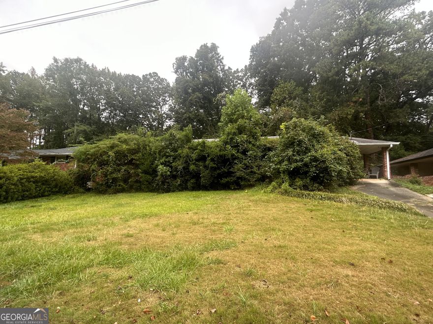 Perfect opportunity for an investment property or to build your dream home in Toco Hills. Close to Emory, CHOA, CDC, shopping, restaurants and highways. Great and quiet neighborhood with lots of large homes. Sold as is.