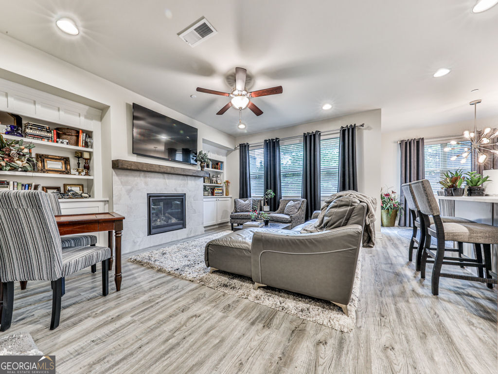 130 Maple Creek WAY