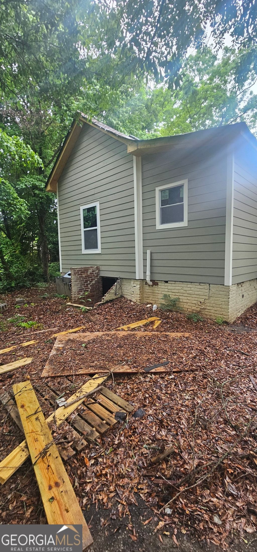 Photo of 131 North Avenue, Jonesboro, GA 30236 (MLS # 10808937)