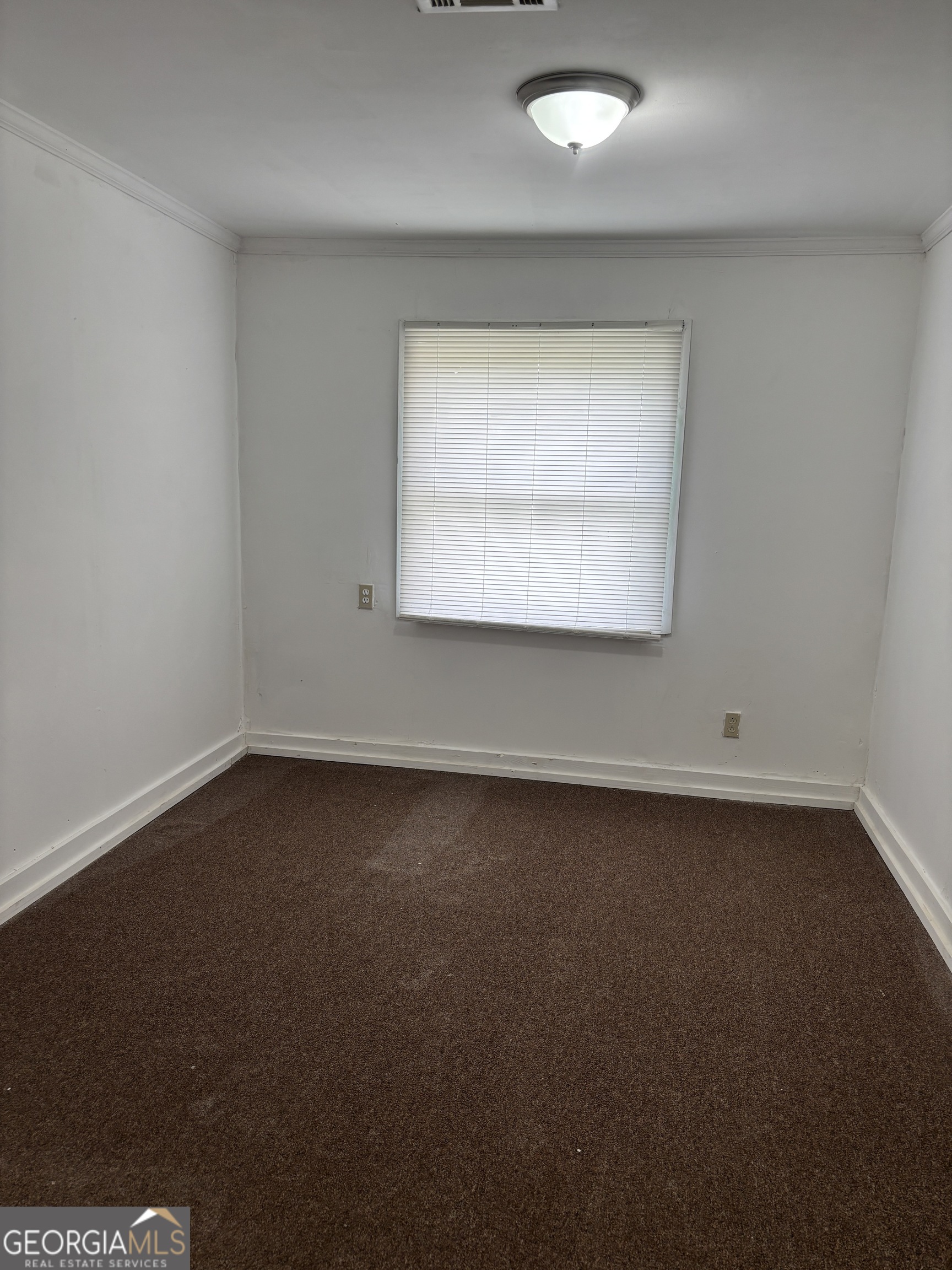 215 Sunset DR