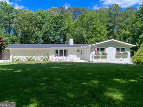 Single Family Residence in Buford GA 5089 Dogwood Hills/ Rear Level Creek Drive.jpg