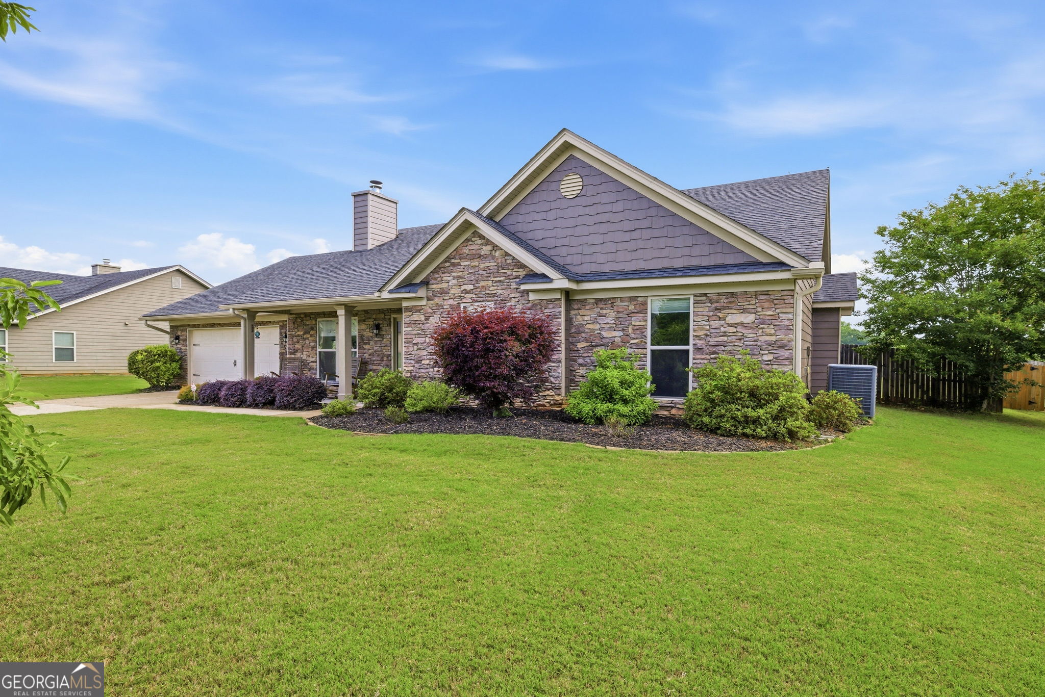 432 Lake Vista DR