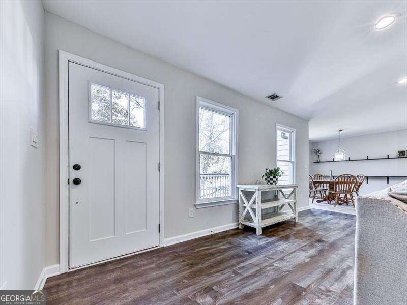Photo of 6816 Yachting Way, Acworth, GA 30102 (MLS # 10879682)