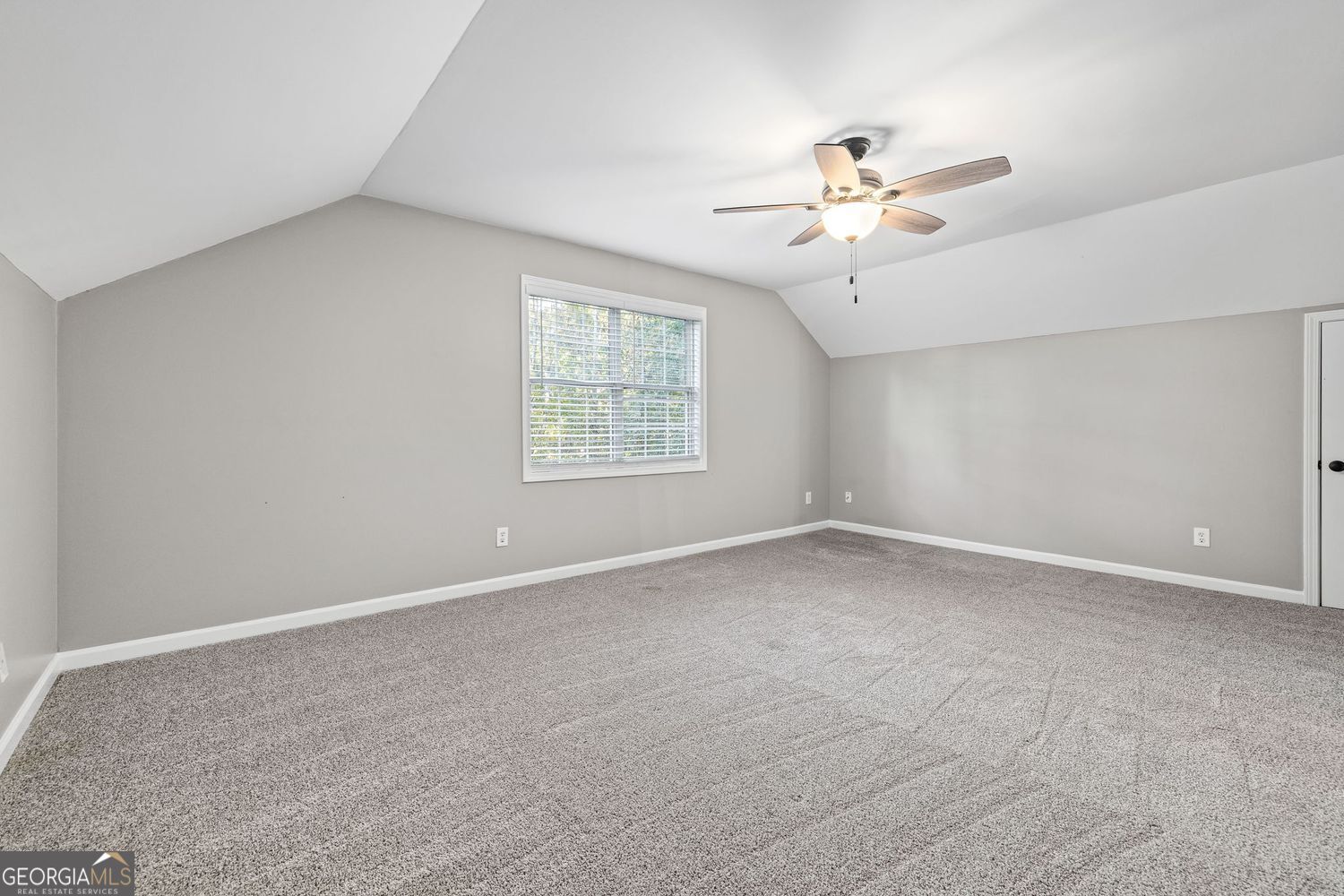 Cumming, Georgia 30040, United States, 4 Bedrooms Bedrooms, ,3 BathroomsBathrooms,Residential,Active,241839