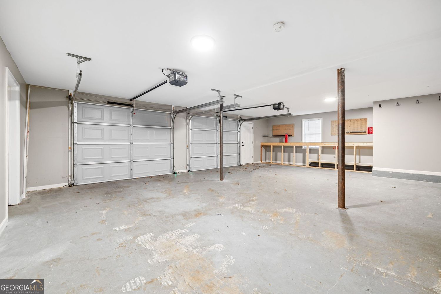 Cumming, Georgia 30040, United States, 4 Bedrooms Bedrooms, ,3 BathroomsBathrooms,Residential,Active,241839