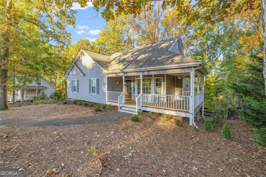 Cumming, Georgia 30040, United States, 4 Bedrooms Bedrooms, ,3 BathroomsBathrooms,Residential,Active,241839