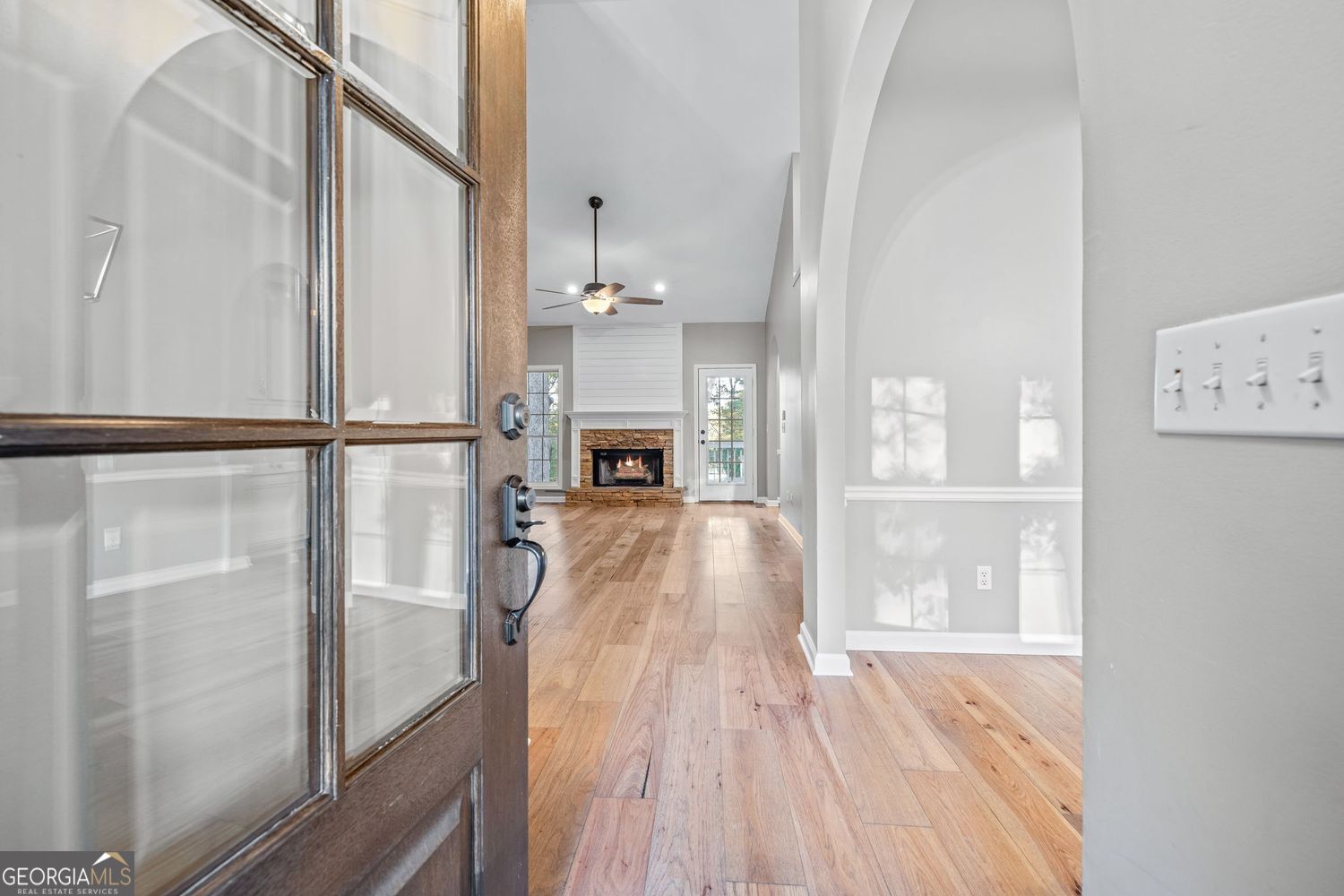 Cumming, Georgia 30040, United States, 4 Bedrooms Bedrooms, ,3 BathroomsBathrooms,Residential,Active,241839