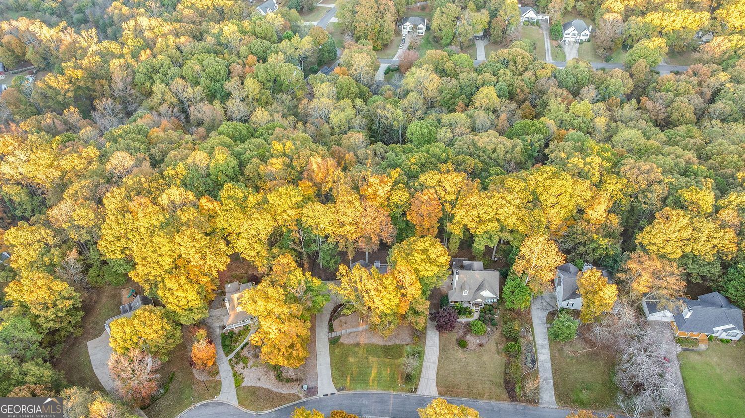 Cumming, Georgia 30040, United States, 4 Bedrooms Bedrooms, ,3 BathroomsBathrooms,Residential,Active,241839