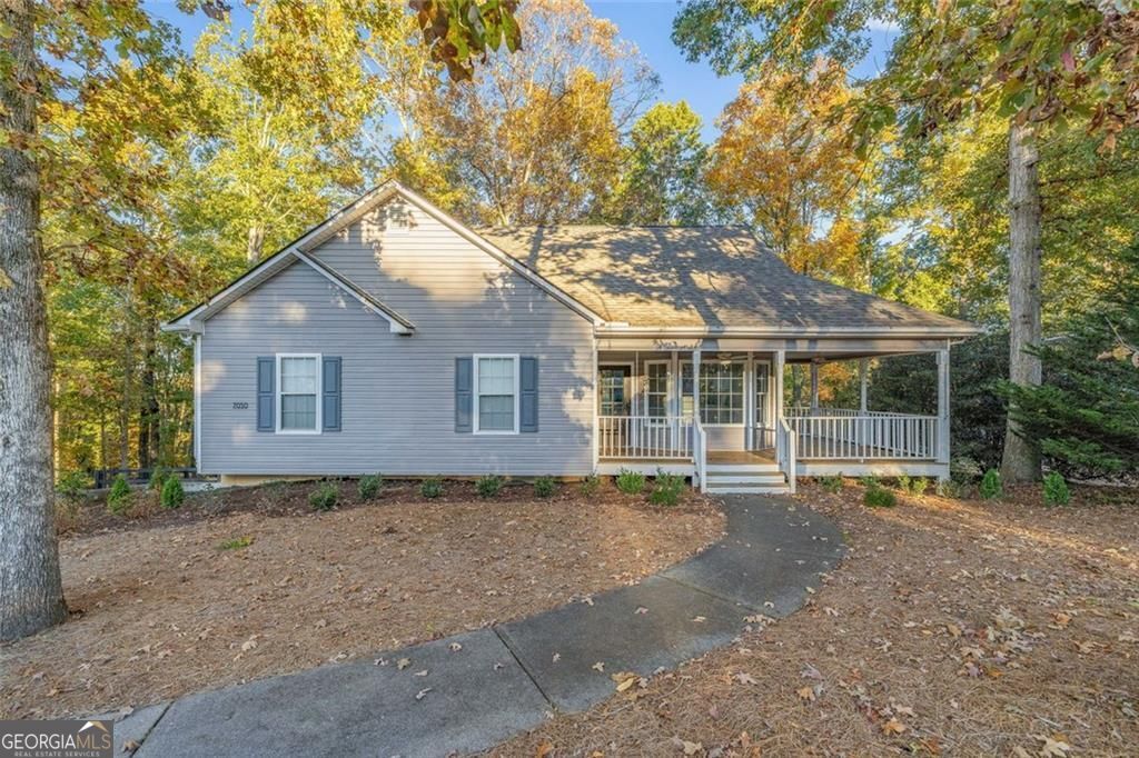 Cumming, Georgia 30040, United States, 4 Bedrooms Bedrooms, ,3 BathroomsBathrooms,Residential,Active,241839