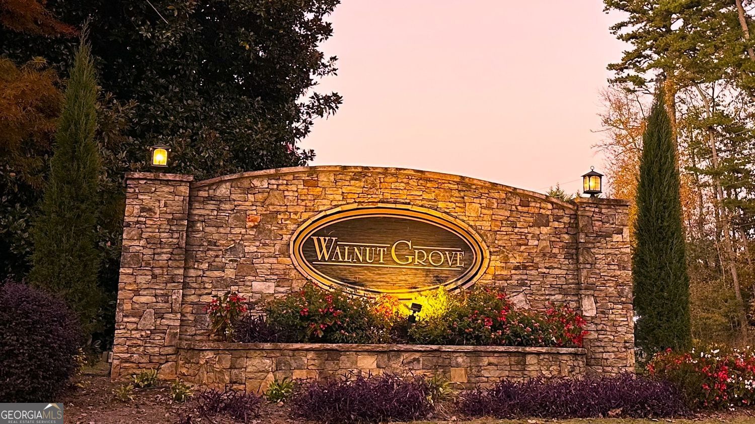 Cumming, Georgia 30040, United States, 4 Bedrooms Bedrooms, ,3 BathroomsBathrooms,Residential,Active,241839