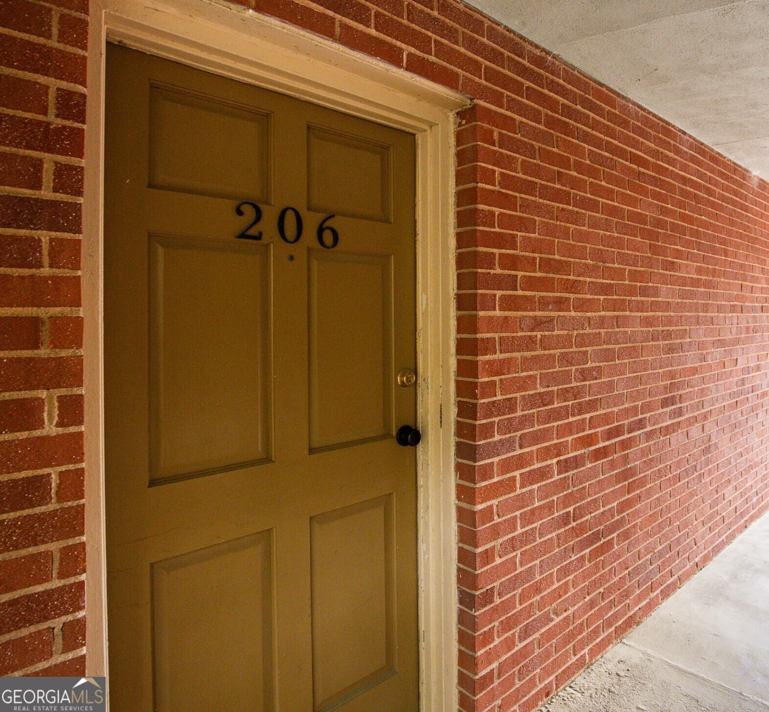 250 Little ST B206