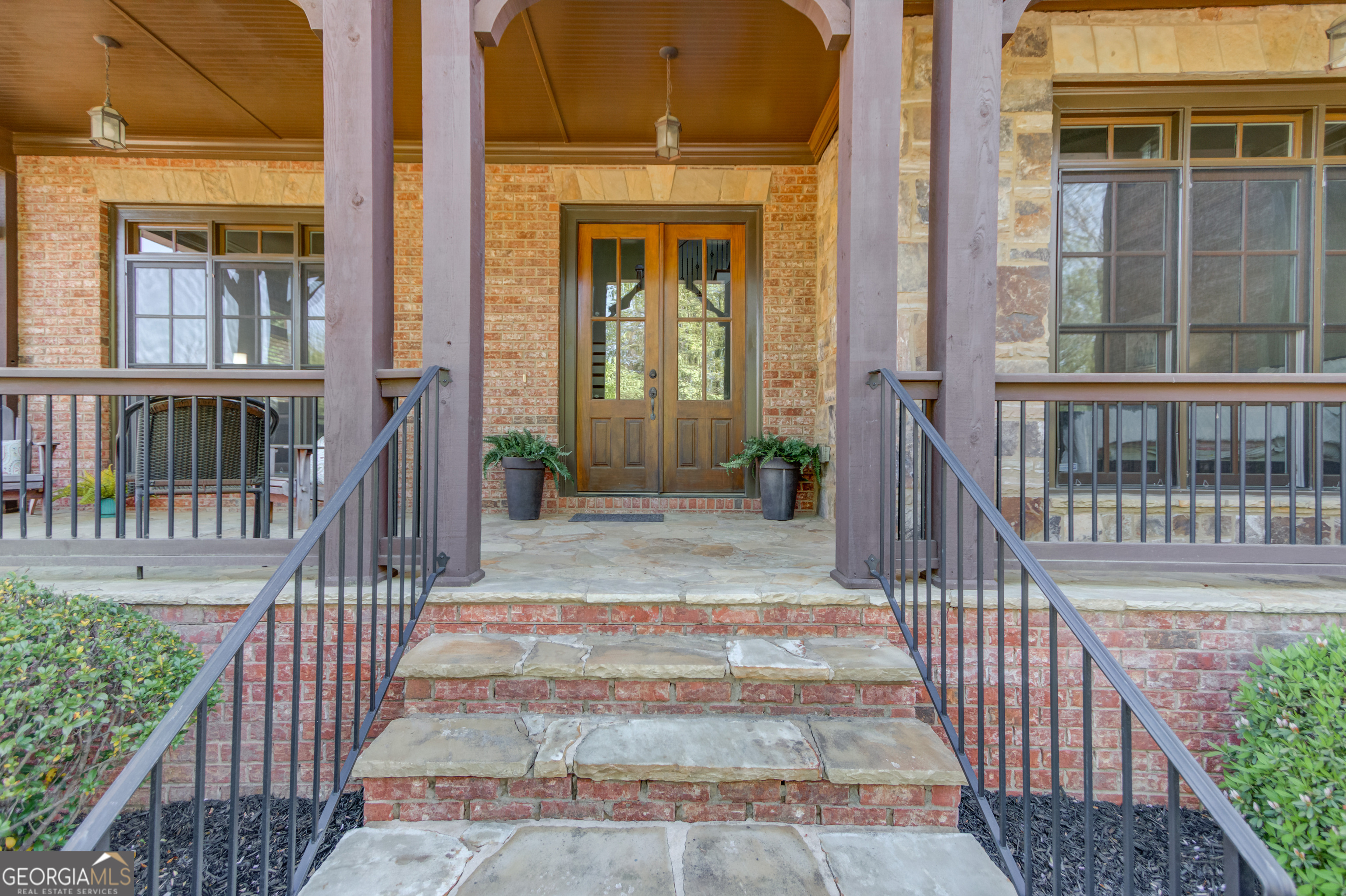 5265 Cole Creek LN