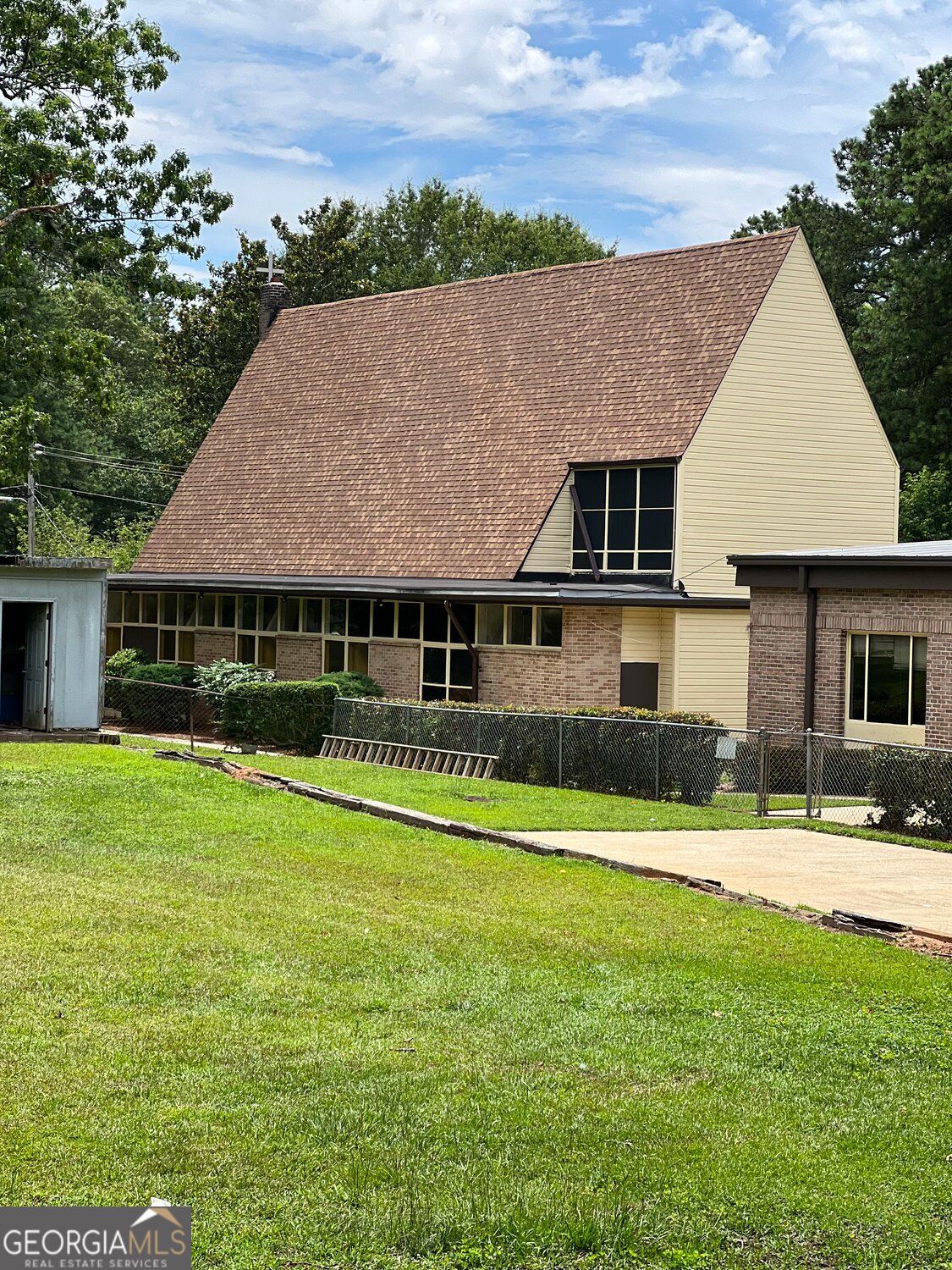 2719 Delowe DR