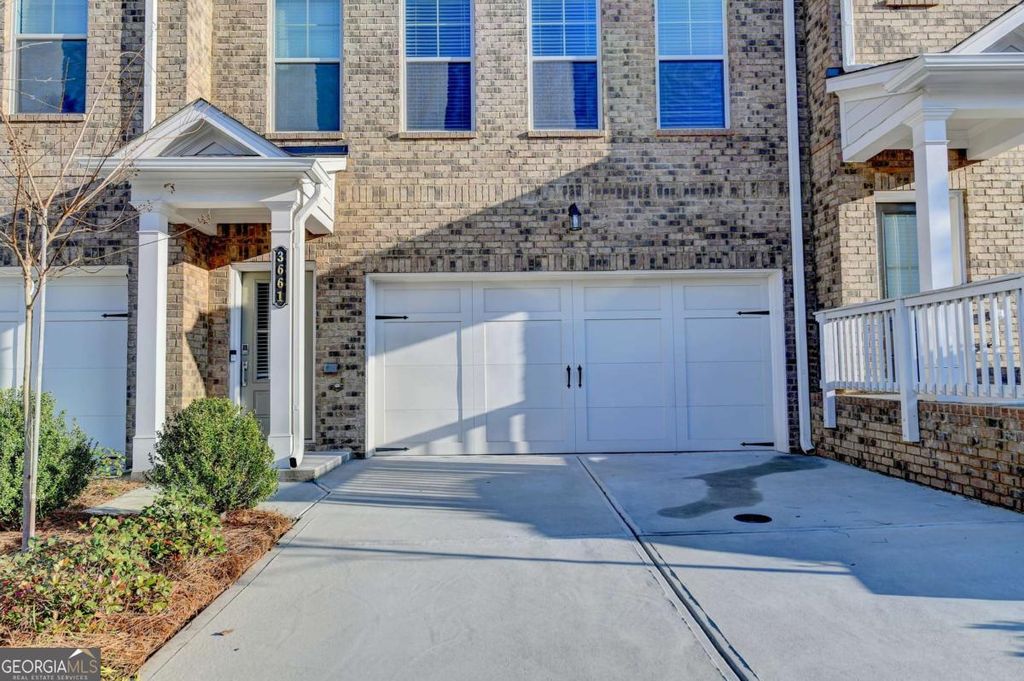 Photo of 3661 Willingham Run, Marietta, GA 30008 (MLS # 10701641)