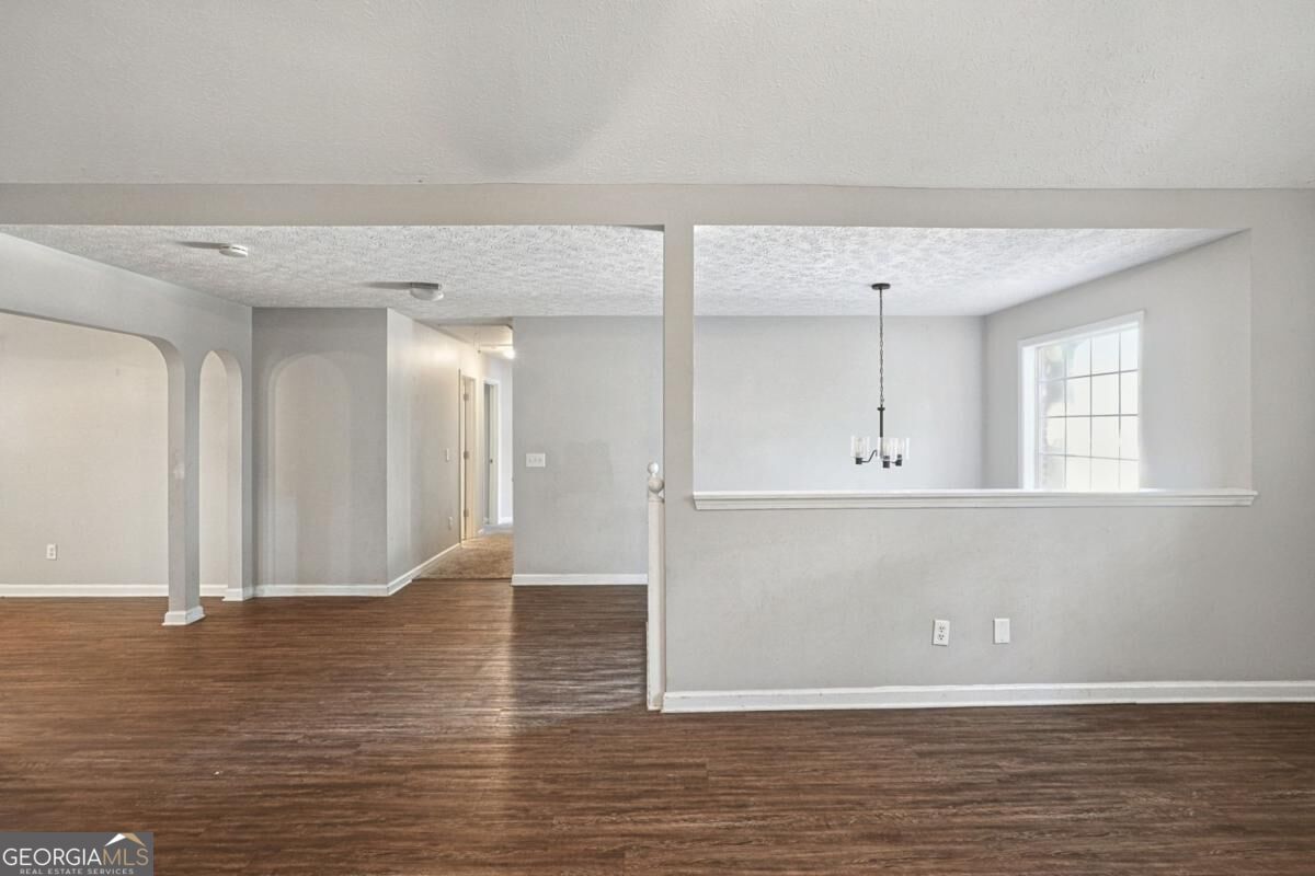 1005 Wolf Springs CV