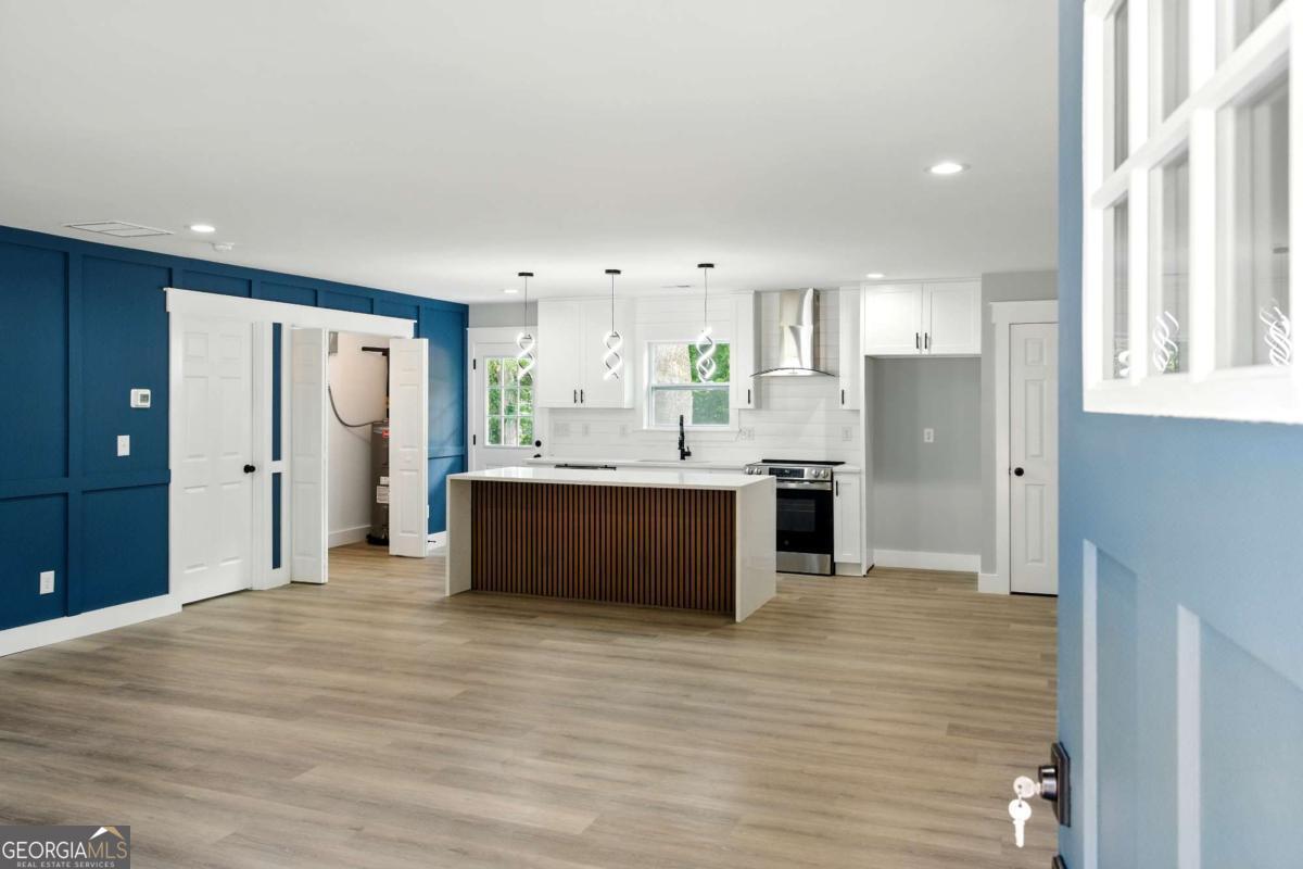124 Sims DR