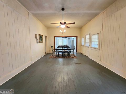 A home in Thomaston