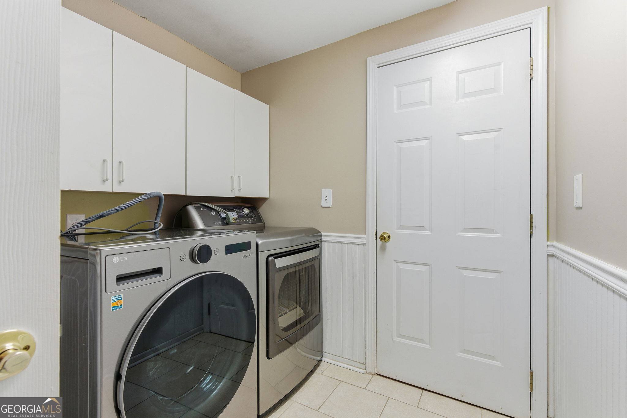 1073 Shady Valley PL