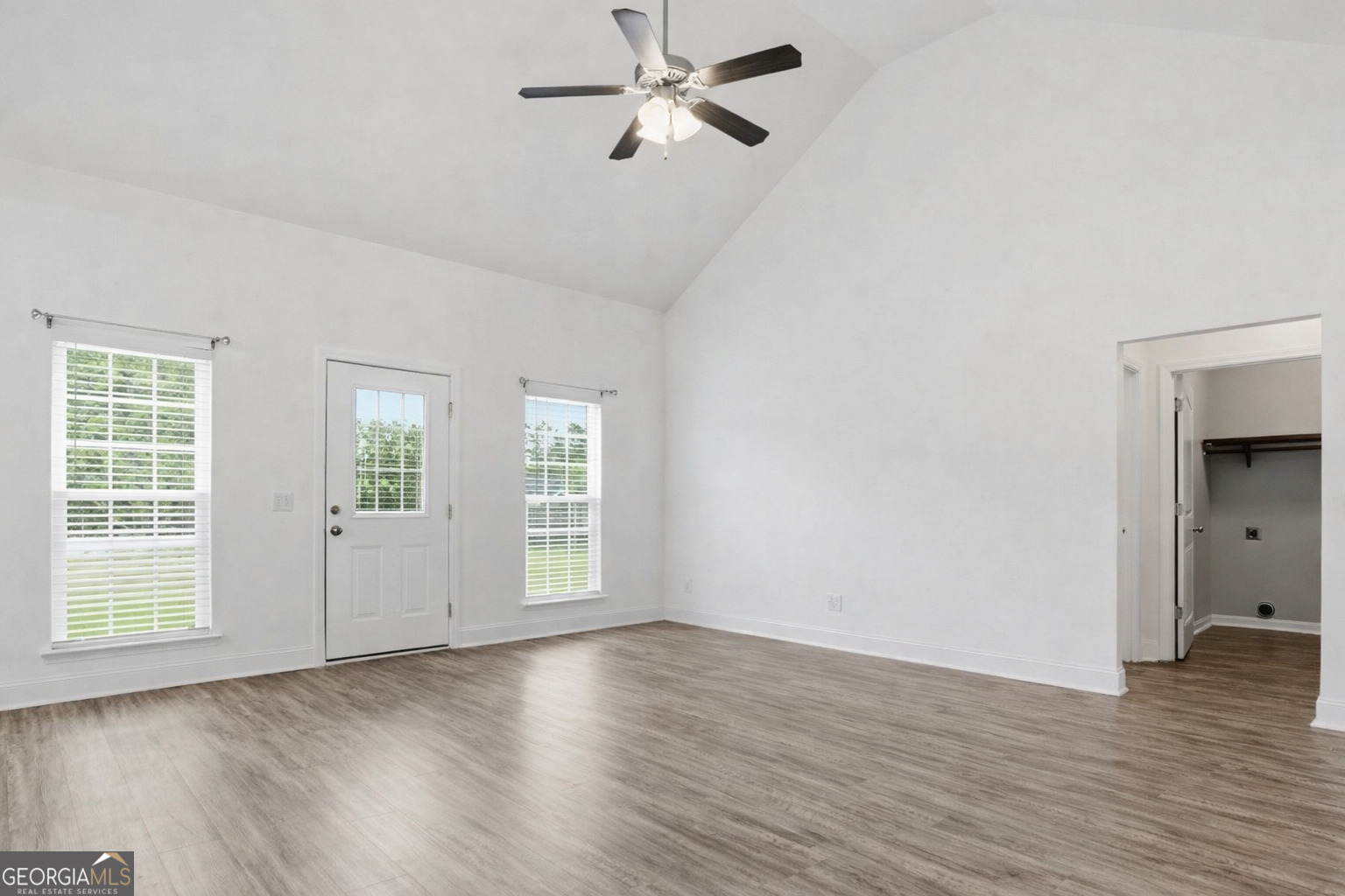 9067 Whispering Pines BLVD