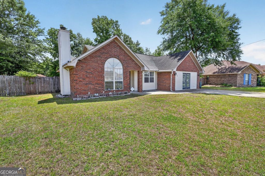 Photo of 884 Darrow Lane, Hinesville, GA 31313 (MLS # 10769054)