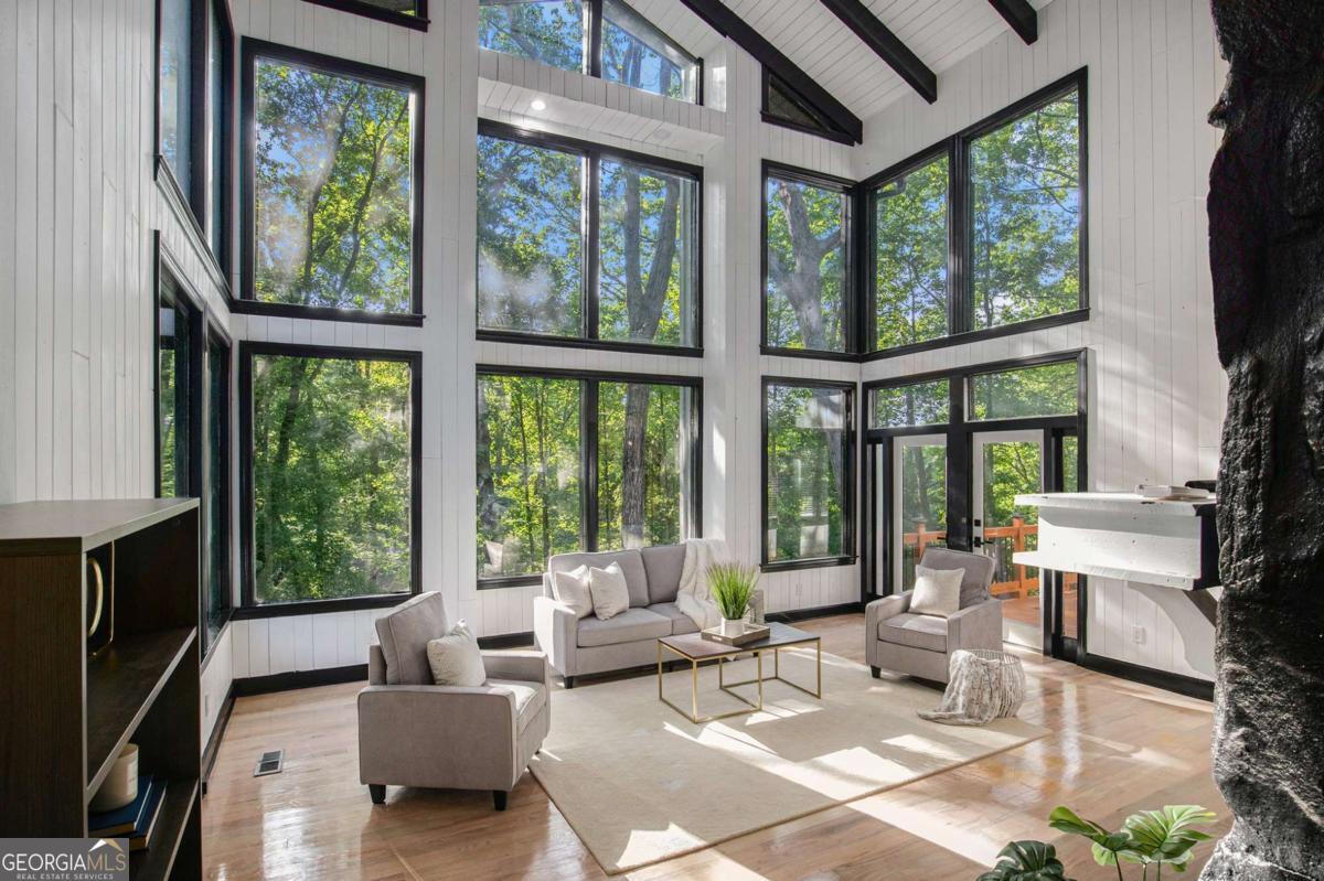 2432 Thompson Mill RD