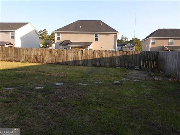 1512 Bayberry DR