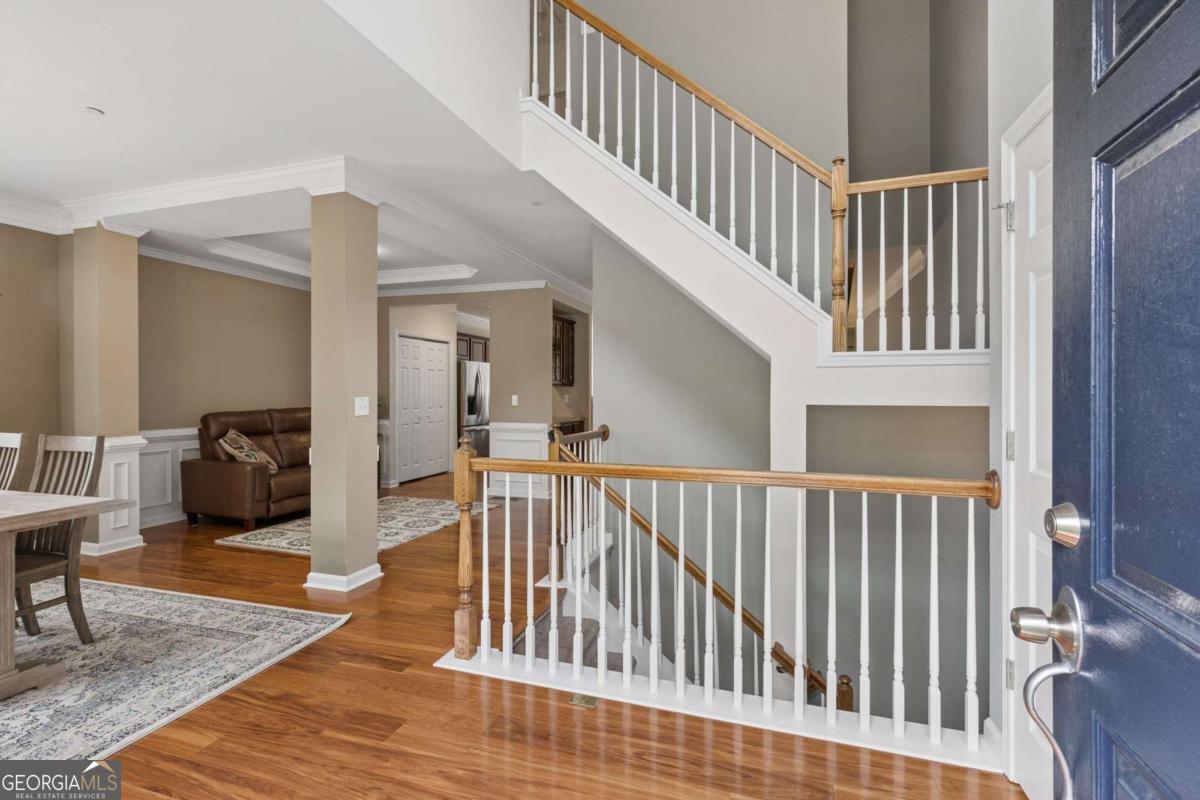 330 Holbrook RD 7