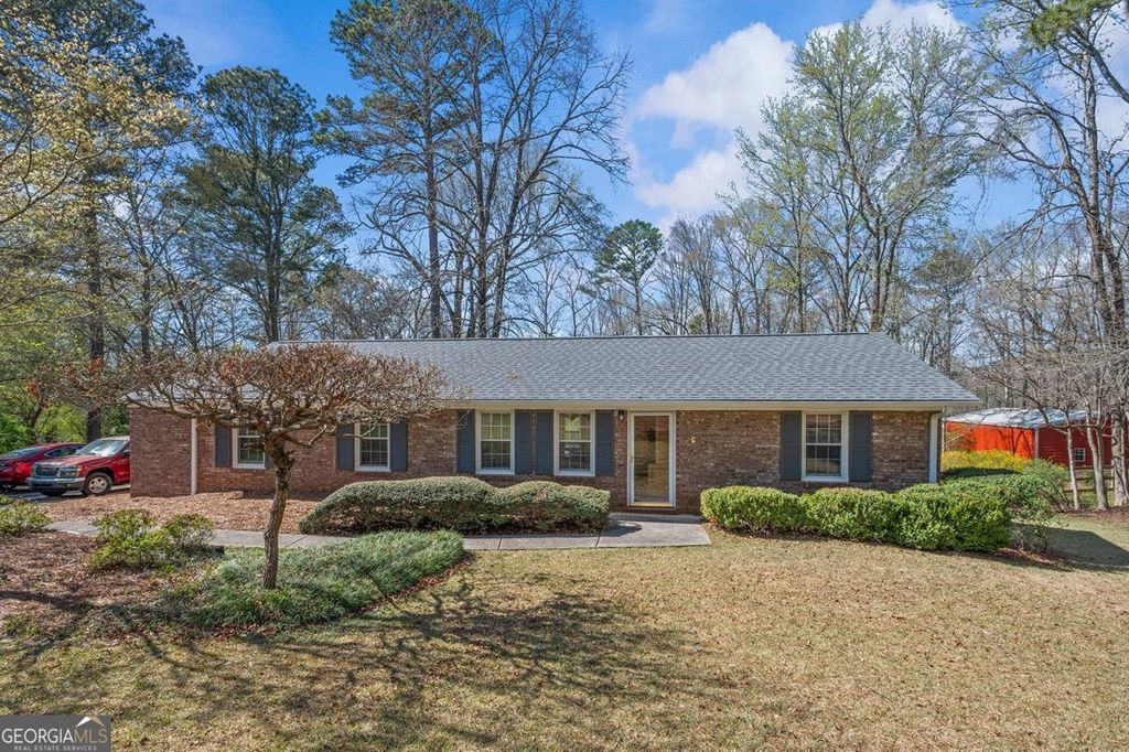 Photo of 1390 Pioneer Circle, Watkinsville, GA 30677 (MLS # 10717641)