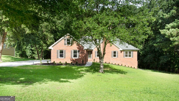 1055 WINDRIDGE DR, LOGANVILLE, GA 30052 - Image 02149a99a19a3bd2f3e120d26a4f30f1/2014186954
