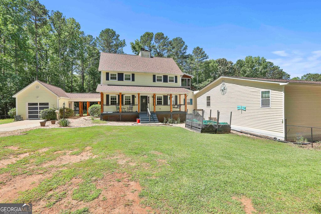 Photo of 40 Tanglewood Road, Newnan, GA 30263 (MLS # 10678103)
