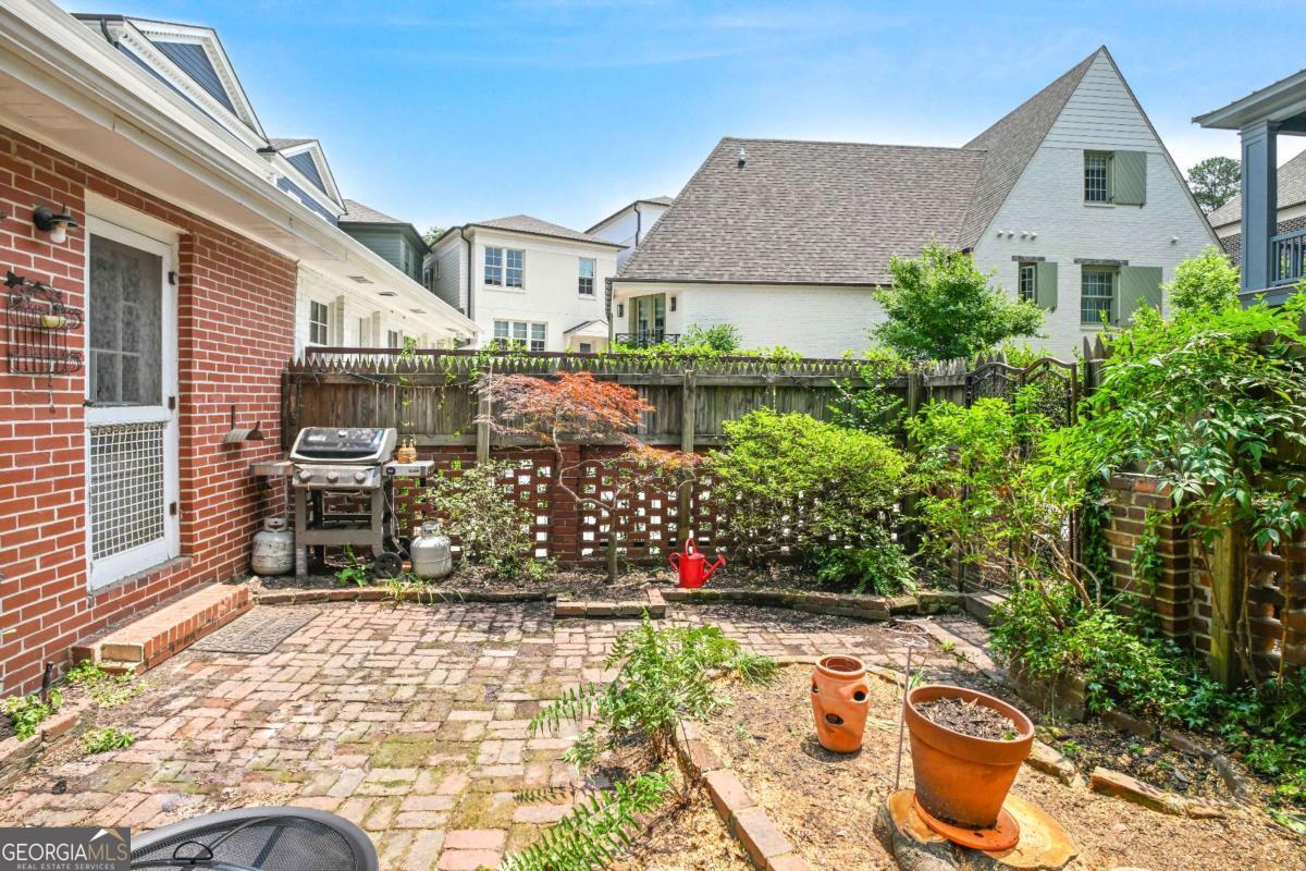 Garden Hills - Residential