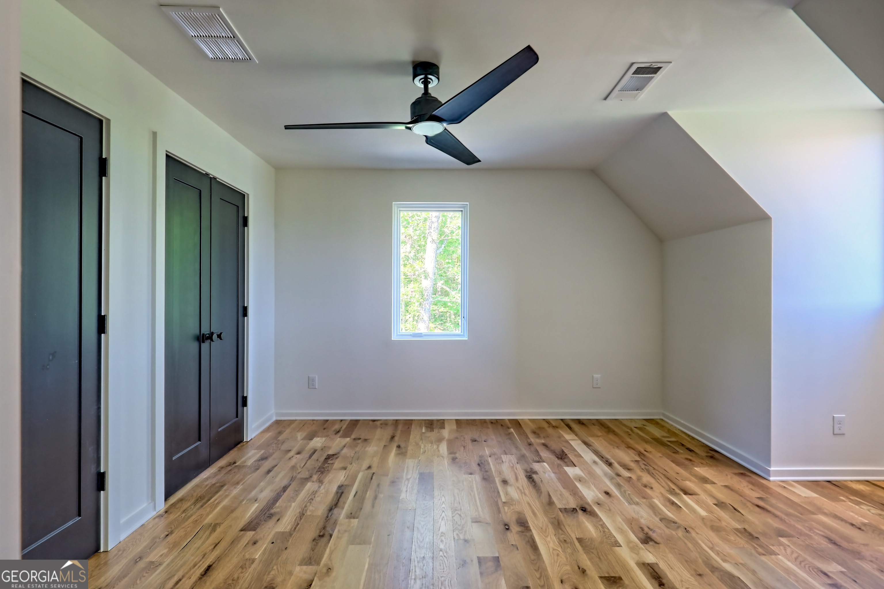 Clayton, Georgia 30525, United States, 4 Bedrooms Bedrooms, ,5 BathroomsBathrooms,Residential,Active,200462