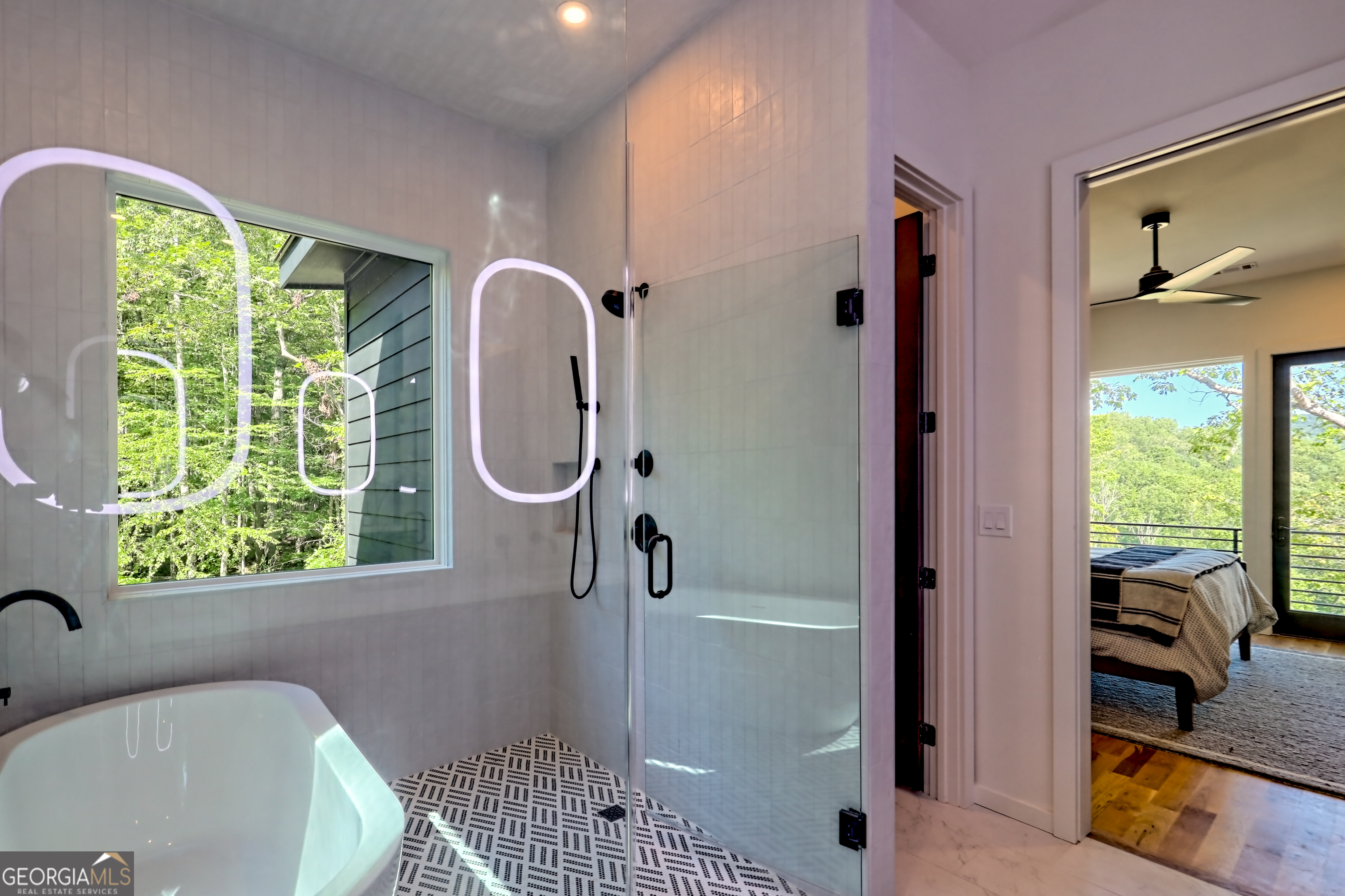 Clayton, Georgia 30525, United States, 4 Bedrooms Bedrooms, ,5 BathroomsBathrooms,Residential,Active,200462