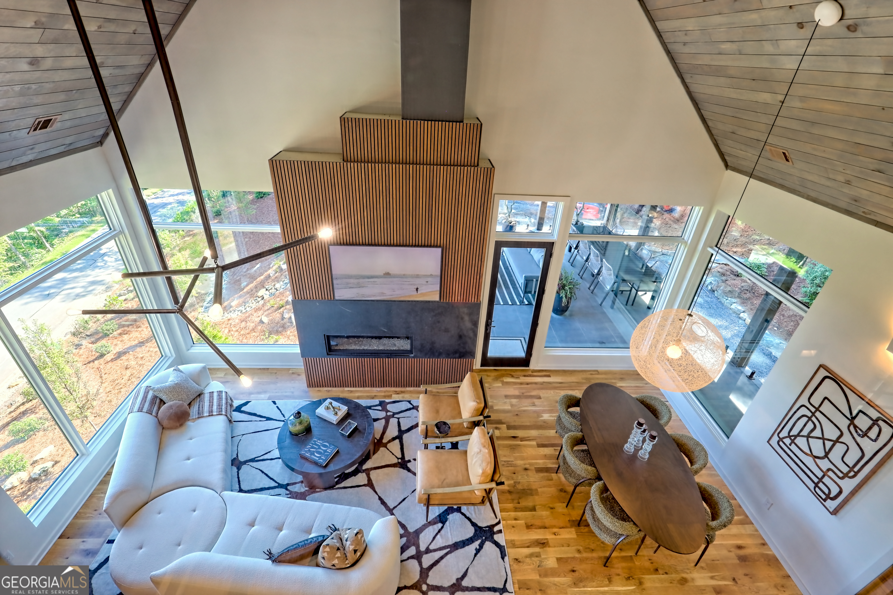 Clayton, Georgia 30525, United States, 4 Bedrooms Bedrooms, ,5 BathroomsBathrooms,Residential,Active,200462