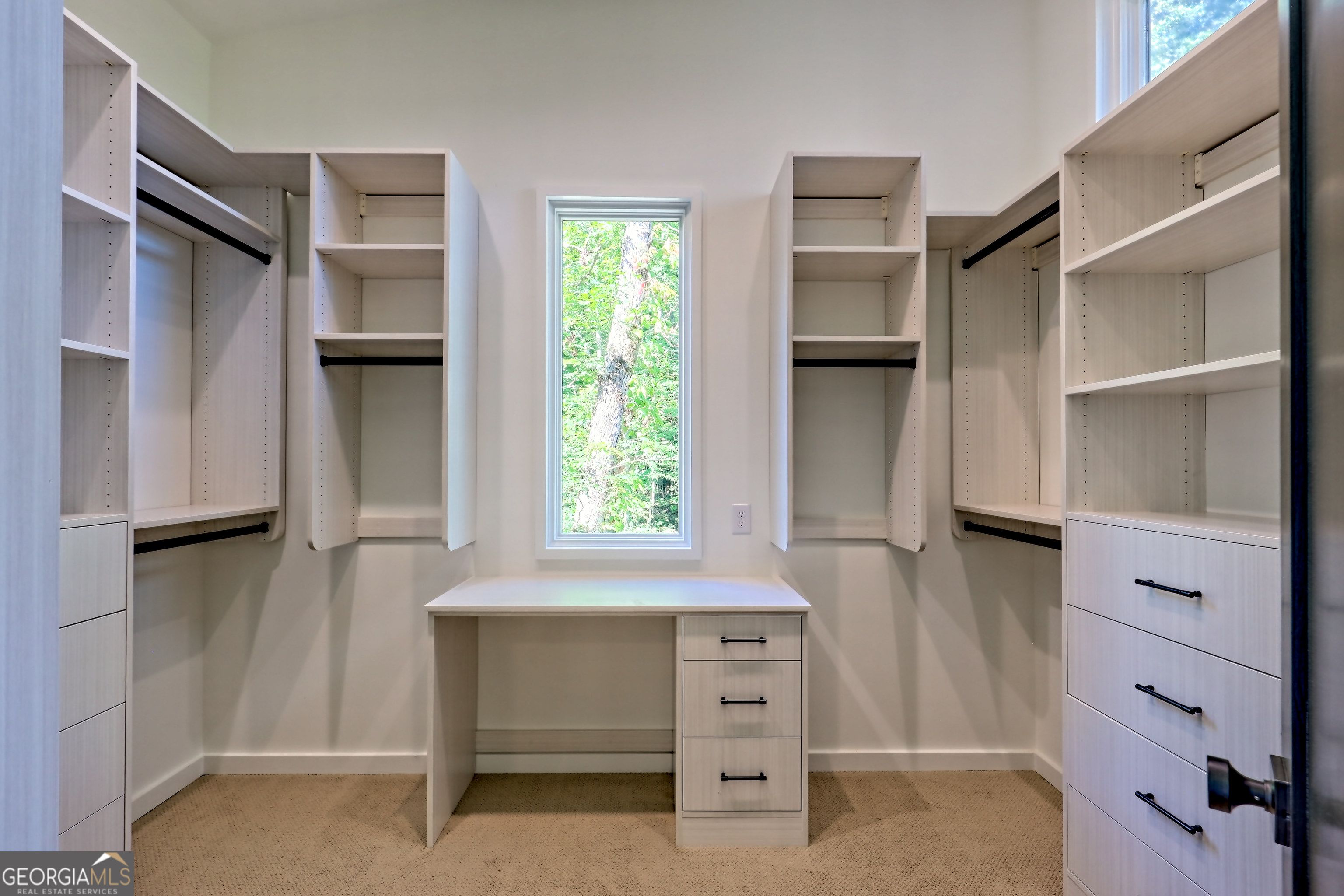 Clayton, Georgia 30525, United States, 4 Bedrooms Bedrooms, ,5 BathroomsBathrooms,Residential,Active,200462