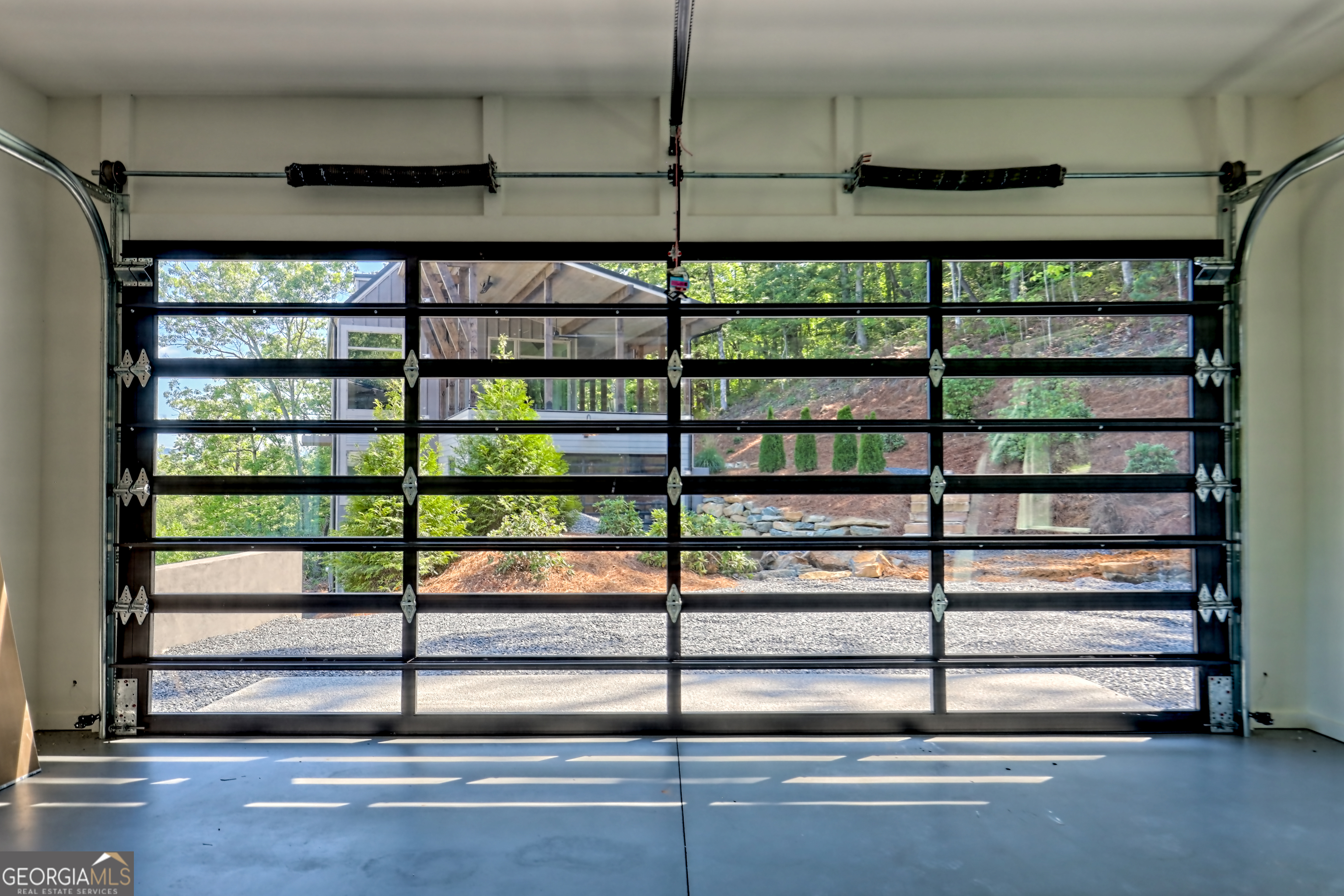 Clayton, Georgia 30525, United States, 4 Bedrooms Bedrooms, ,5 BathroomsBathrooms,Residential,Active,200462